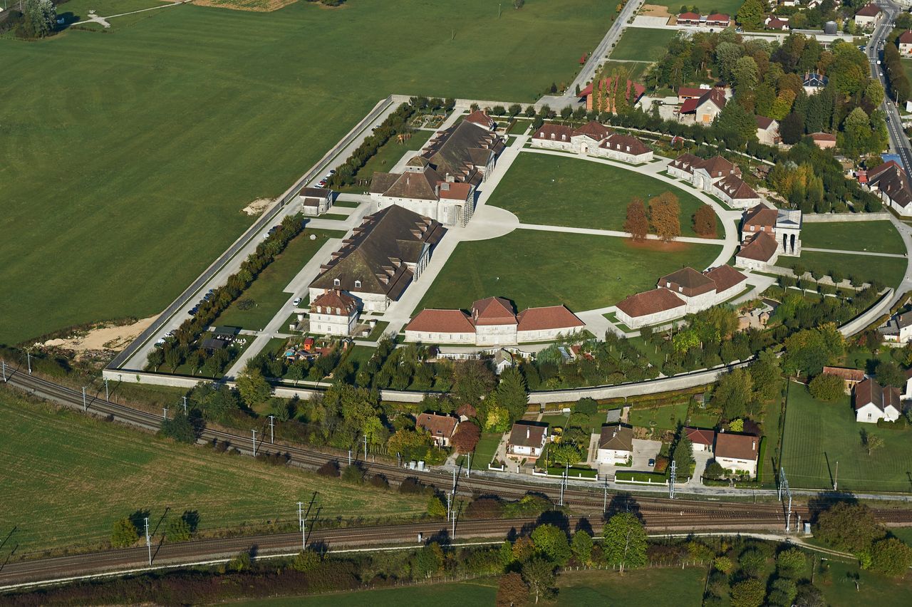 Monuments Salines Royales d'Arc-Et-Senans BI-0165